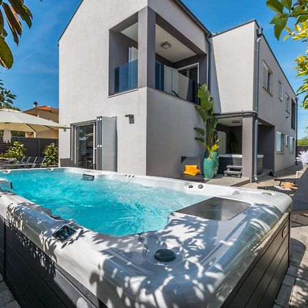 House With Pool Ledenko Appartement Biograd Na Moru Buitenkant foto