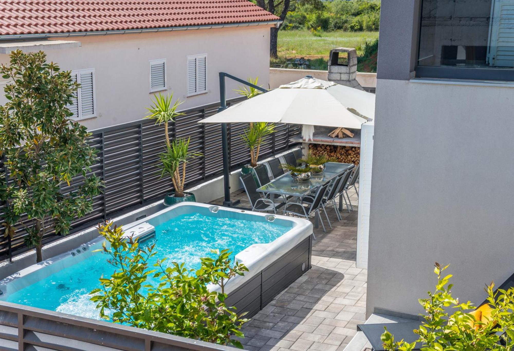 House With Pool Ledenko Appartement Biograd Na Moru Buitenkant foto